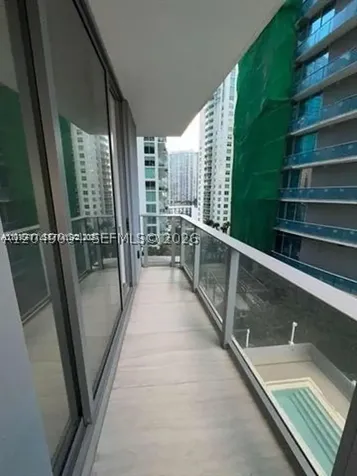 77 SE 5th Street Miami FL 33131