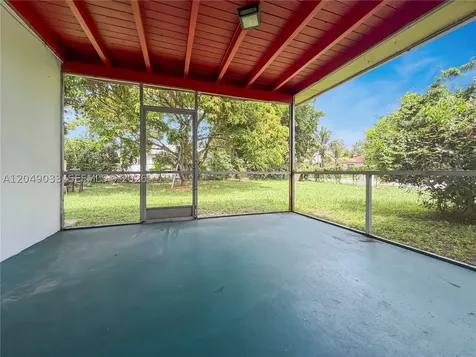 1725 NW 54th Terrace Lauderhill FL 33313