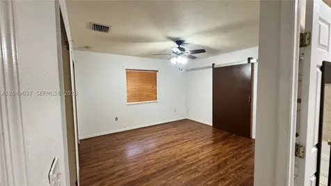 5680 NW 23rd Avenue Miami FL 33142