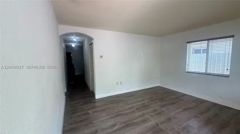 5680 NW 23rd Avenue Miami FL 33142