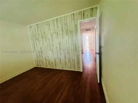2050 NW 89th Avenue Pembroke Pines FL 33028