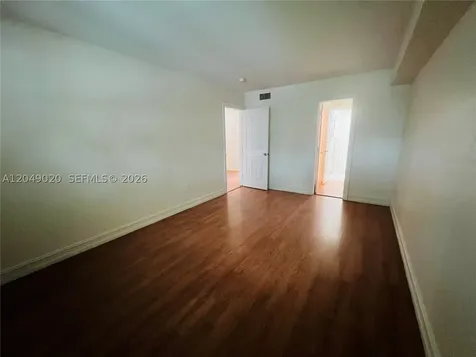 2050 NW 89th Avenue Pembroke Pines FL 33028