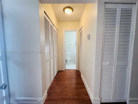 2050 NW 89th Avenue Pembroke Pines FL 33028