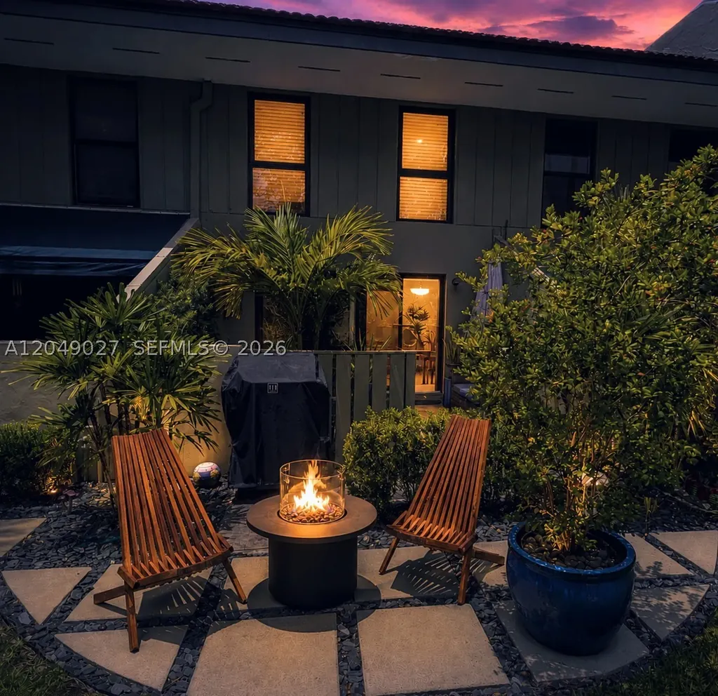 6047 Bayview Drive Fort Lauderdale FL 33308