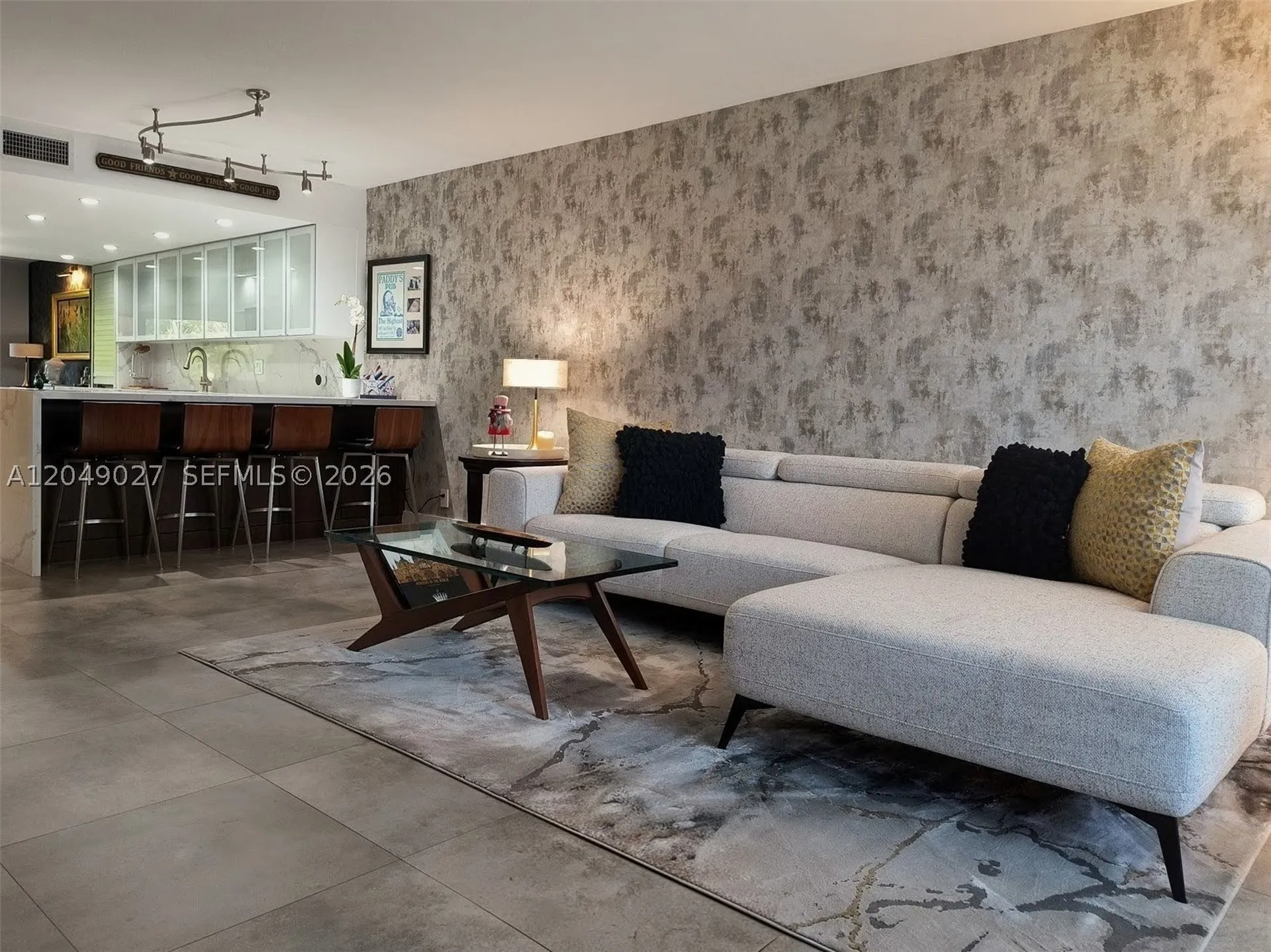 6047 Bayview Drive Fort Lauderdale FL 33308