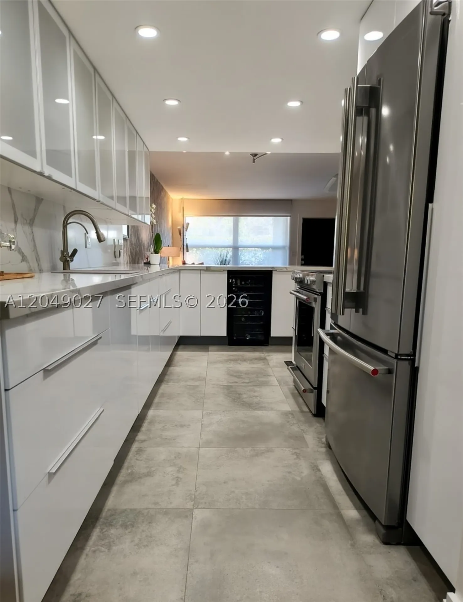 6047 Bayview Drive Fort Lauderdale FL 33308