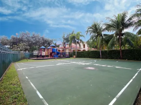 1308 N Santa Catalina Circle North Lauderdale FL 33068