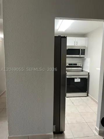 666 W 81st Street Hialeah FL 33014