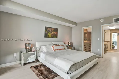 10275 Collins Avenue Bal Harbour FL 33154