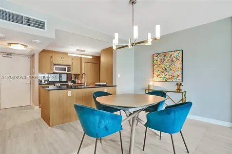 10275 Collins Avenue Bal Harbour FL 33154