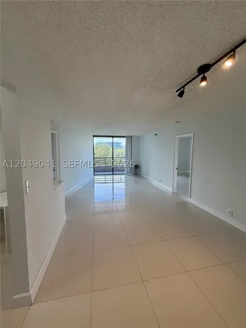 3300 NE 191st Street Aventura FL 33180