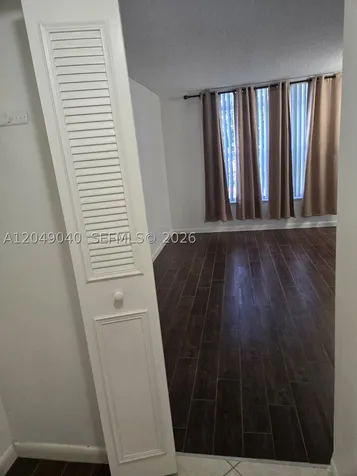 3690 Inverrary Drive Lauderhill FL 33319