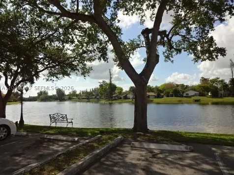 3690 Inverrary Drive Lauderhill FL 33319