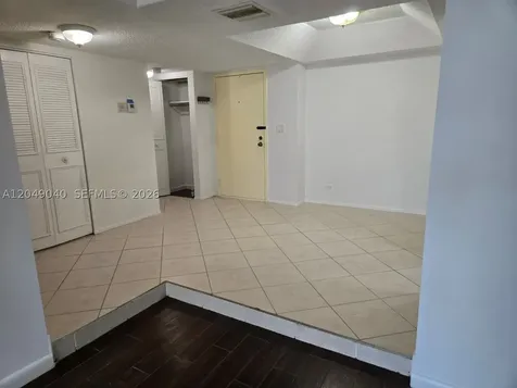 3690 Inverrary Drive Lauderhill FL 33319