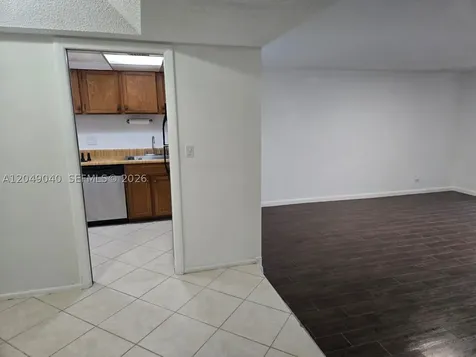 3690 Inverrary Drive Lauderhill FL 33319