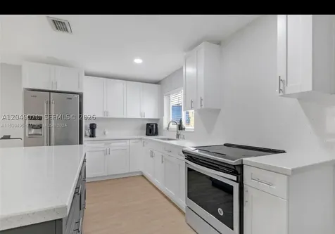 329 W 18th Street Hialeah FL 33010