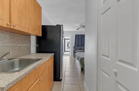 329 W 18th Street Hialeah FL 33010