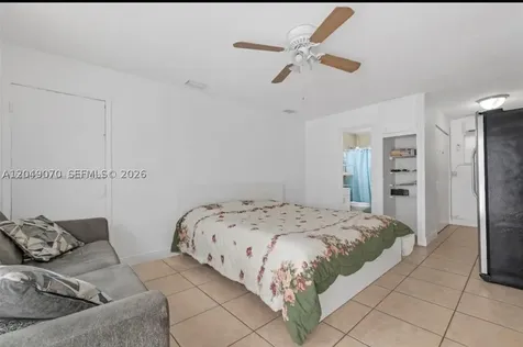 329 W 18th Street Hialeah FL 33010