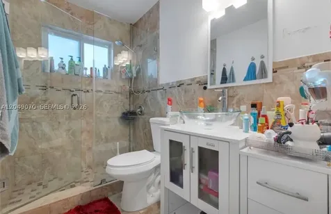 329 W 18th Street Hialeah FL 33010
