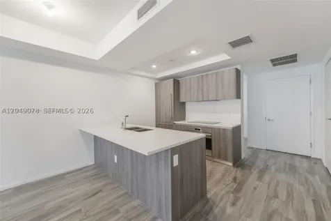 801 S Miami Avenue Miami FL 33130