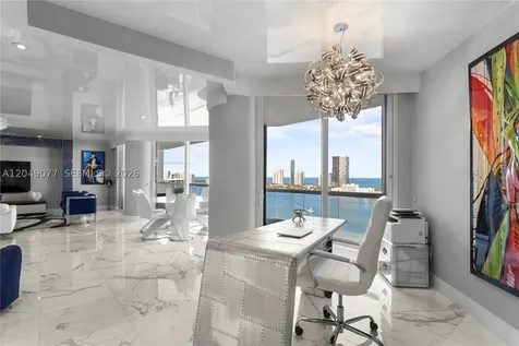 2600 Island Boulevard Aventura FL 33160