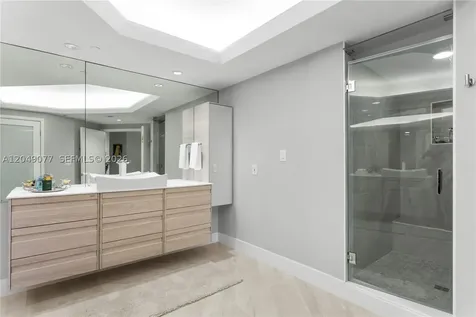 2600 Island Boulevard Aventura FL 33160