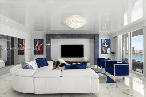2600 Island Boulevard Aventura FL 33160