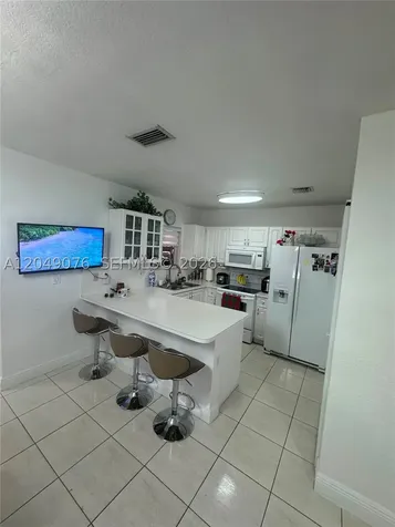 8743 NW 106th Lane Hialeah Gardens FL 33018
