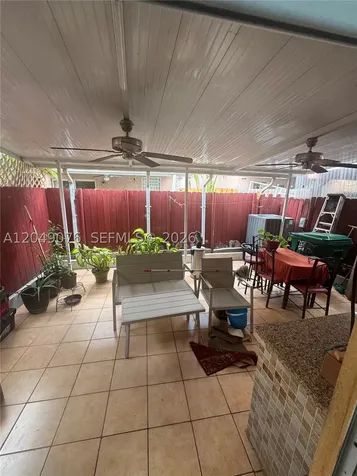 8743 NW 106th Lane Hialeah Gardens FL 33018