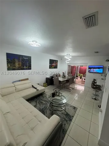 8743 NW 106th Lane Hialeah Gardens FL 33018