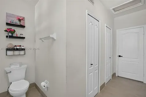 913 NW 135th Avenue Pembroke Pines FL 33028