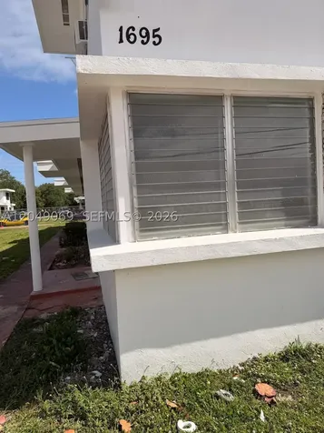 1695 NE 150th Street Miami FL 33181