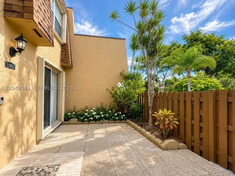 3741 NW 95th Terrace Sunrise FL 33351