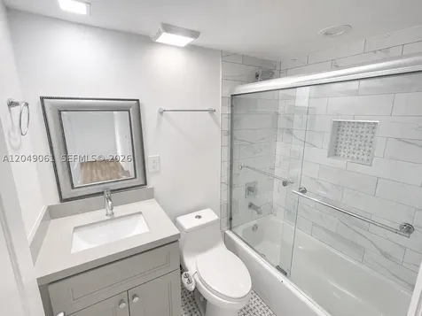 3741 NW 95th Terrace Sunrise FL 33351