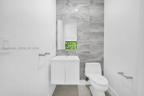 8871 SW 28th Street Miami FL 33165