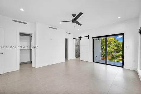 8871 SW 28th Street Miami FL 33165