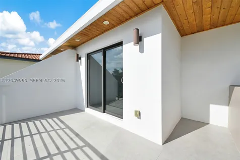 8871 SW 28th Street Miami FL 33165
