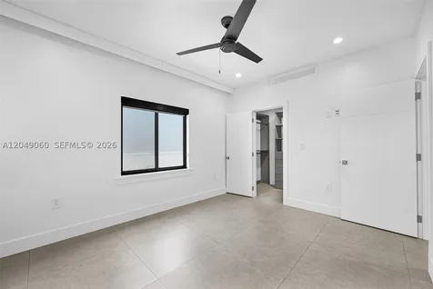 8871 SW 28th Street Miami FL 33165