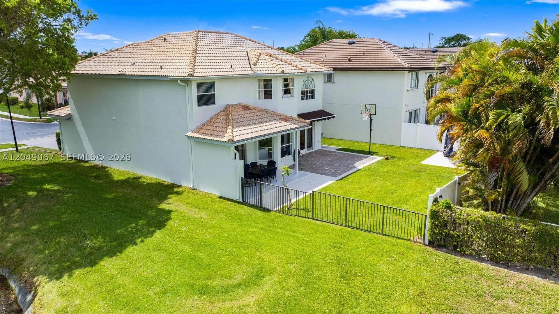 18498 E Covington Trace Boca Raton FL 33498