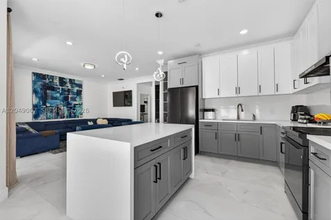 18498 E Covington Trace Boca Raton FL 33498