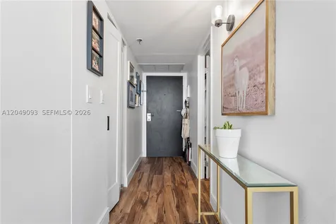 555 NE 15th Street Miami FL 33132