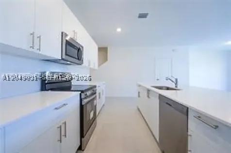 4941 Peacock Way Dania Beach FL 33312
