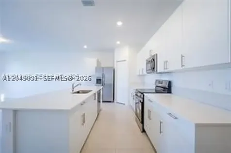 4941 Peacock Way Dania Beach FL 33312