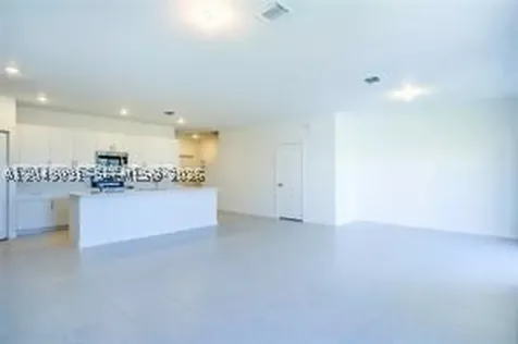 4941 Peacock Way Dania Beach FL 33312