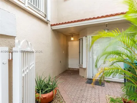 5243 NW 102nd Court Doral FL 33178