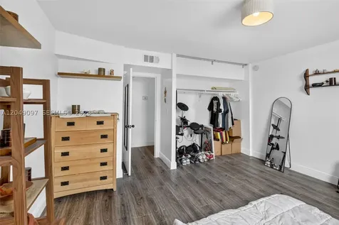 1913 S Ocean Drive Hallandale Beach FL 33009