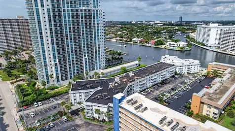 1913 S Ocean Drive Hallandale Beach FL 33009