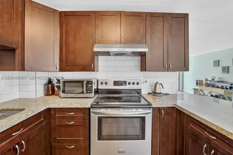 1913 S Ocean Drive Hallandale Beach FL 33009