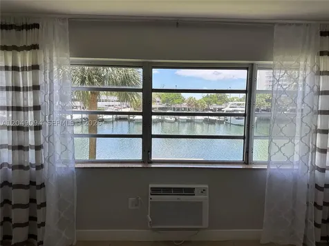 Sunny Isles Beach FL 33160