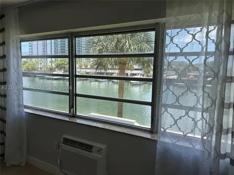 Sunny Isles Beach FL 33160